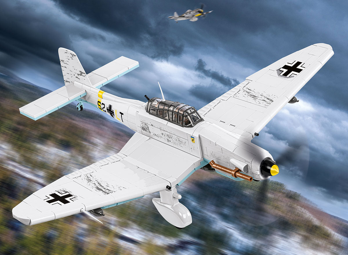 COBI Junkers JU 87D-3 STUKA Dive Bomber: Set #5768
