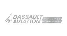 Logotipo de Dassault Aviation en plateado y gris sobre un fondo blanco liso, con el texto «Producto con licencia oficial» en una insignia gris.